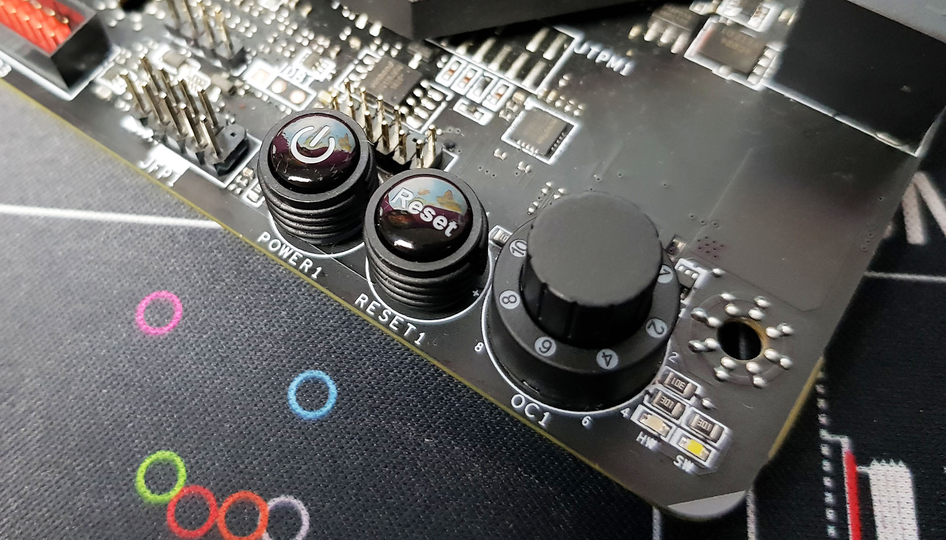 Visual Inspection - The MSI MEG Z390 ACE Motherboard Review: The ...